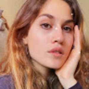 Meet your Posher, Flaminia